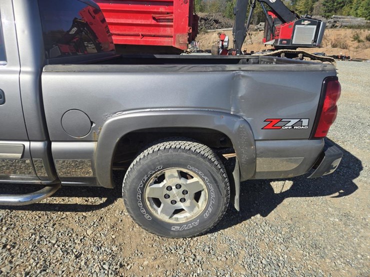 2007-chevrolet-silverado-image-15