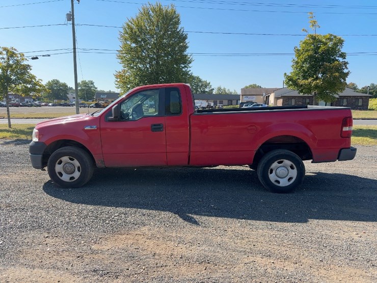 2007-ford-f150-xl-image-2