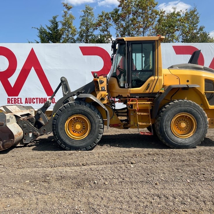 2019 VOLVO L70H