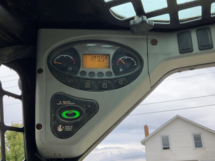 2010-bobcat-s175-image-47