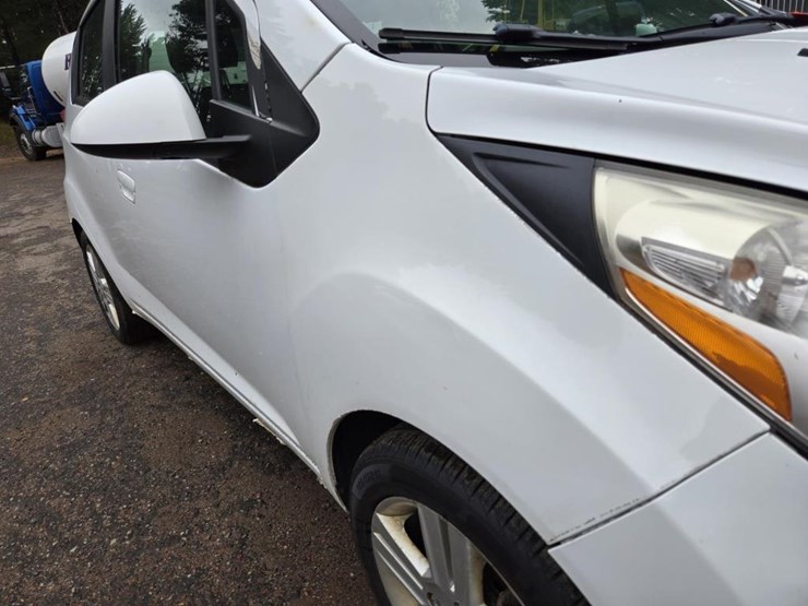 #1580-•-2013-chevrolet-spark-compact-vehicle-image-16