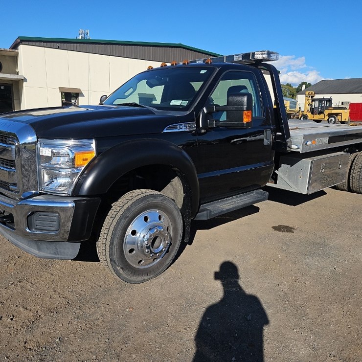 2014 FORD F550 XLT