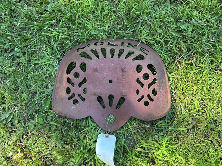 moline-plow-seat-image-2