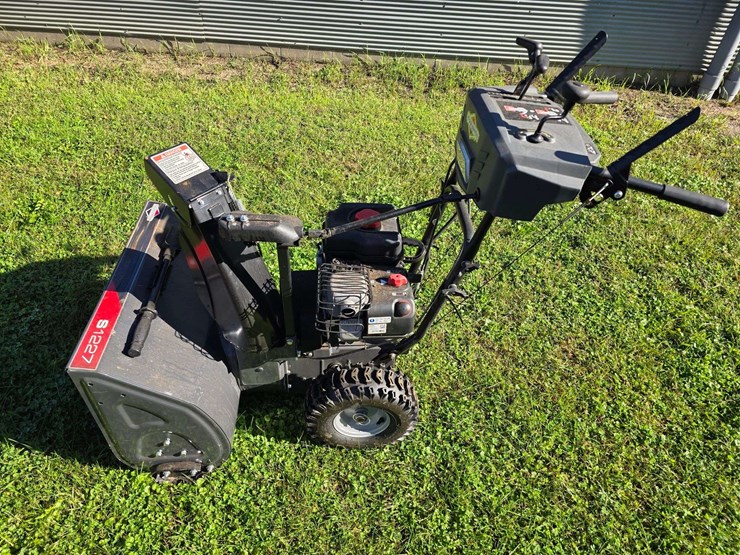 briggs-and-stratton-s1227-walk-behind-snow-blower,-electric-start,-self-propelled,-250cc-snow-series-image-1