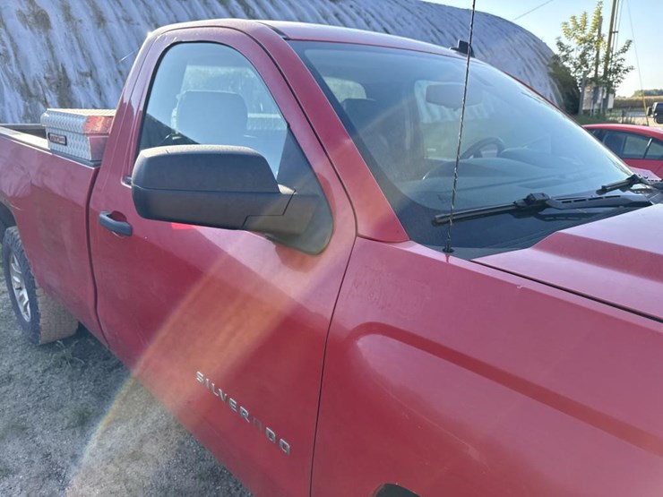 2014-chevrolet-silverado-1500-image-24