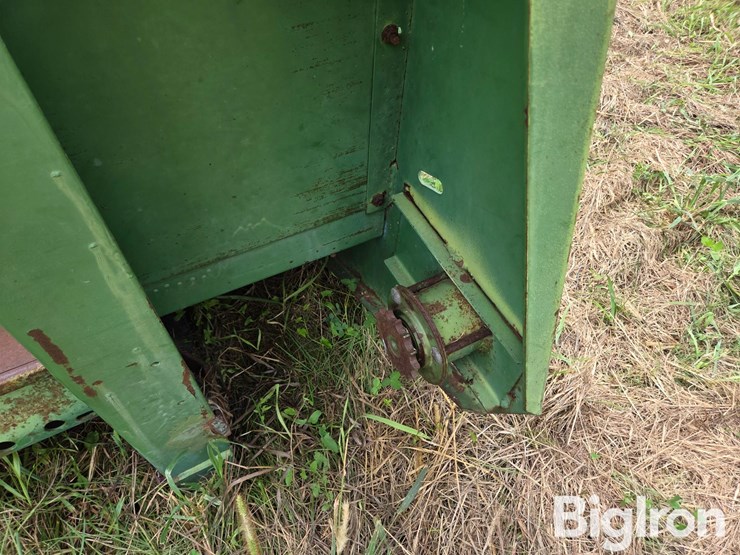 john-deere-344-image-10