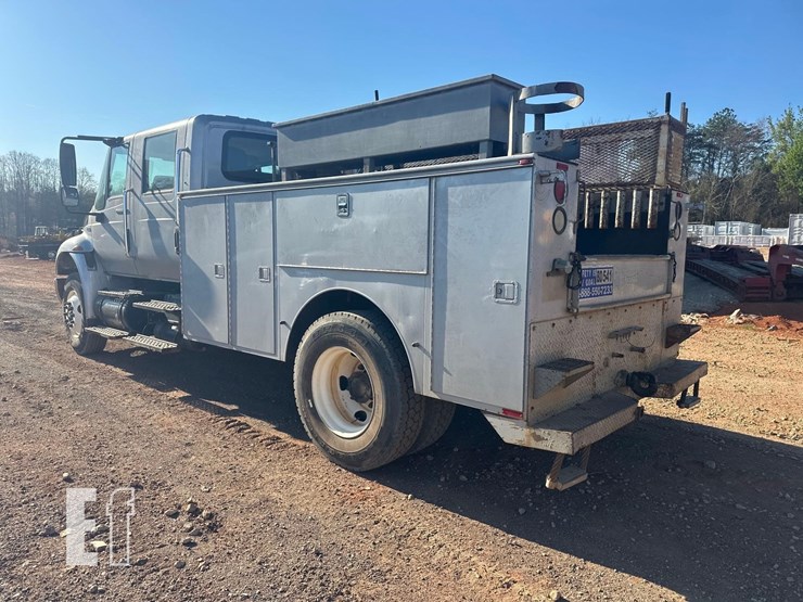2008-international-durastar-4400-image-7
