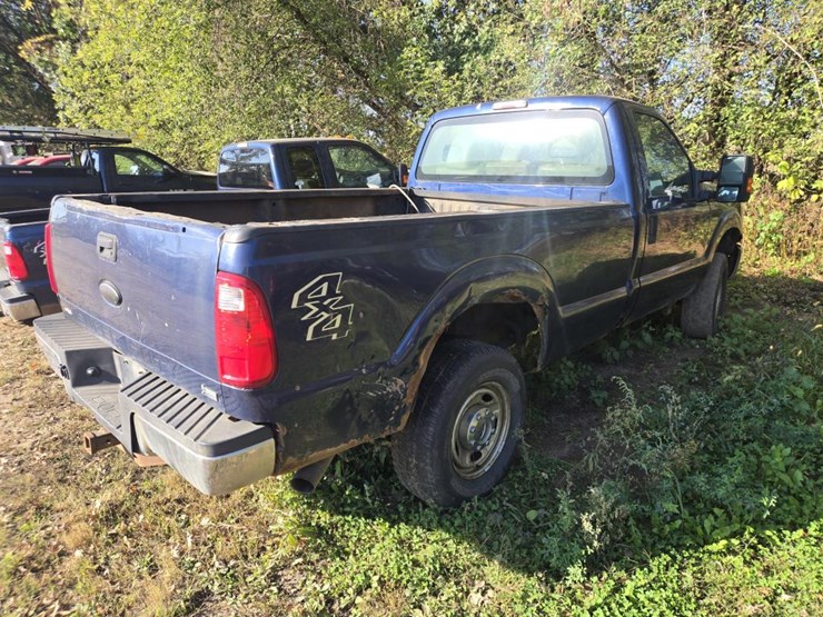 2011-ford-f250-image-4