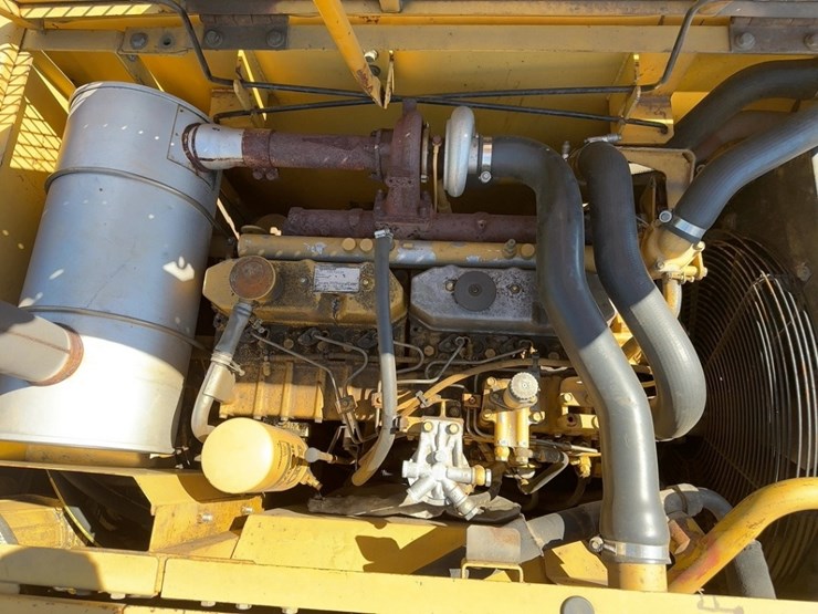 2004-caterpillar-320cl-hydraulic-drill-rig-image-32