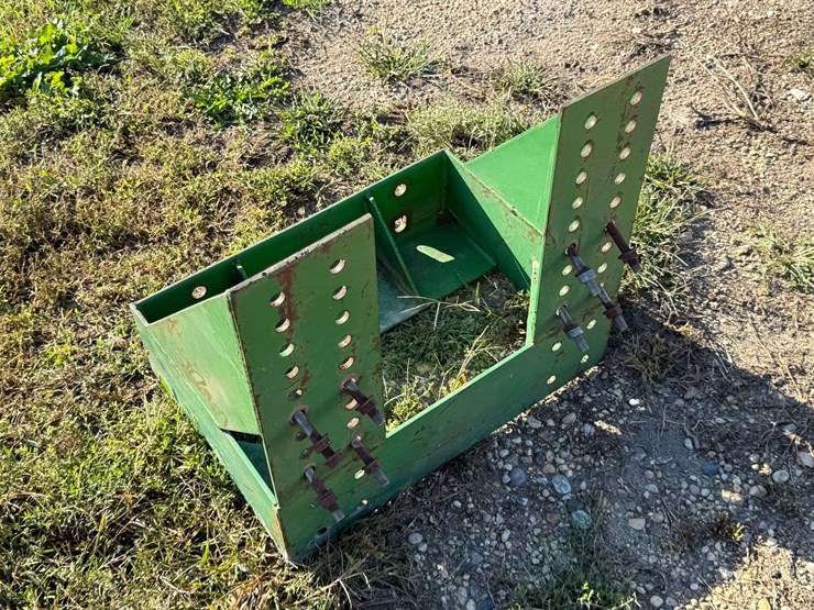 john-deere-4000-image-4