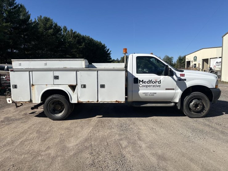 2004-ford-f550-xl-image-6