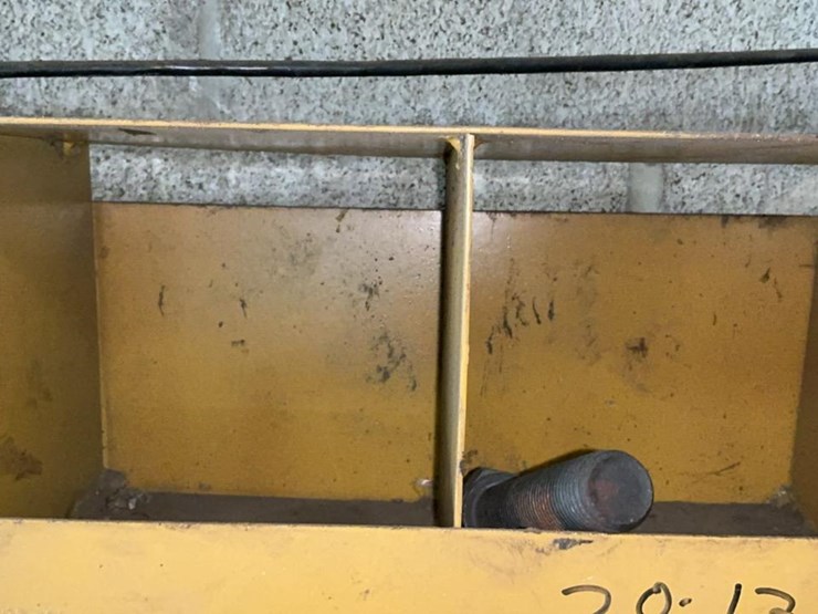 #122-•-nuts-and-bolts-racks-image-35