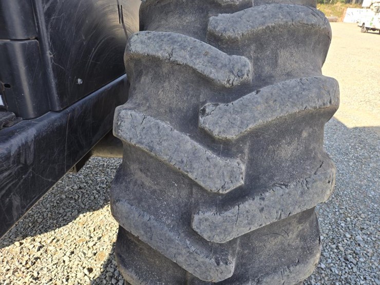 2010-john-deere-2010-image-101
