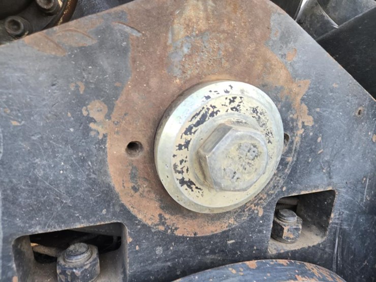 2010-john-deere-2010-image-53