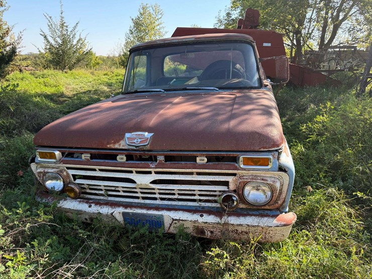 1966-ford-f100-image-2