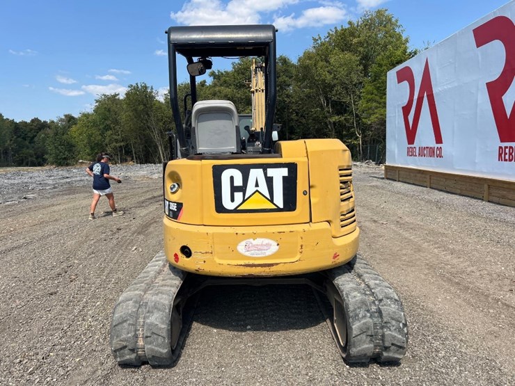 2014-caterpillar-305e-cr-image-3