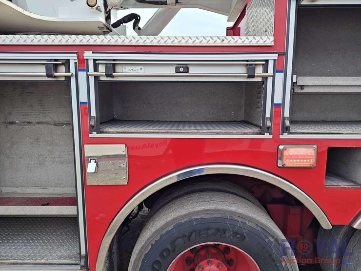 2009-pierce-105ft.-ladder-t/a-fire-truck-image-58