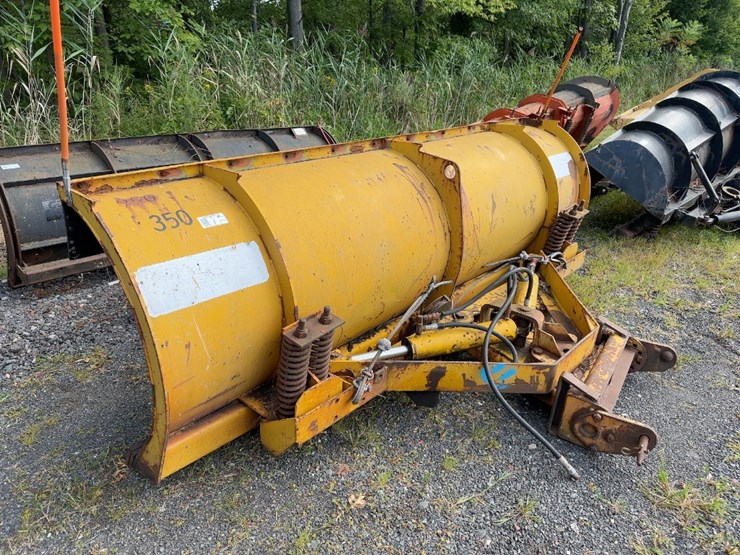 11'-power-angle-snow-plow-image-2