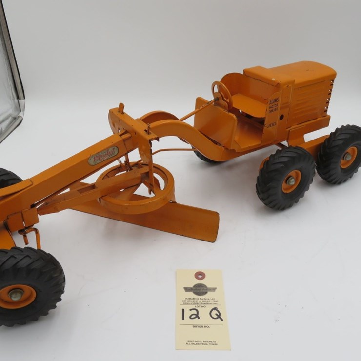 Doepke Model toys Adams Grader