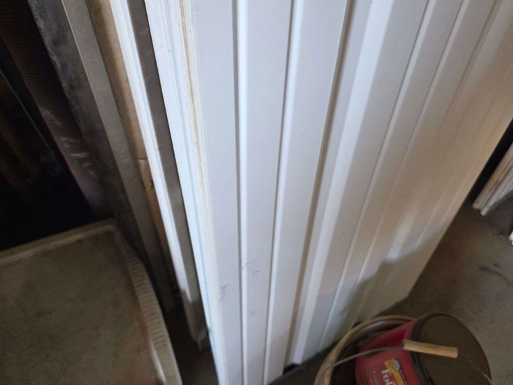 (1)-used-12’-x-9’-garage-door,-¾”-foam-insulation,-comes-with-all-track-(high-lift-track-up-to-14’),-image-9