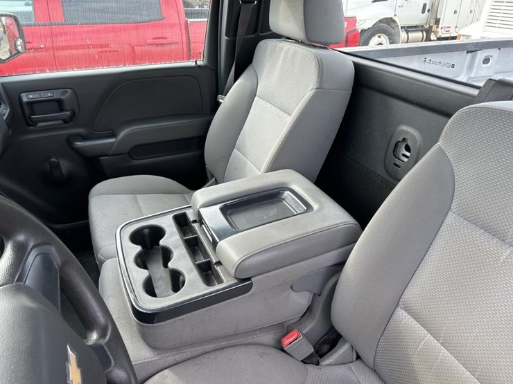 2017-chevrolet-silverado-1500-image-39