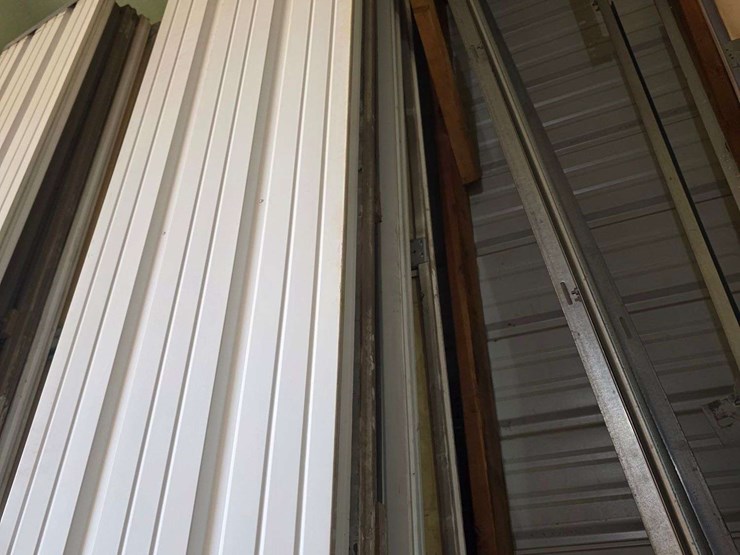 (1)-used-12’-x-9’-garage-door,-¾”-foam-insulation,-comes-with-all-track-(high-lift-track-up-to-14’),-image-3