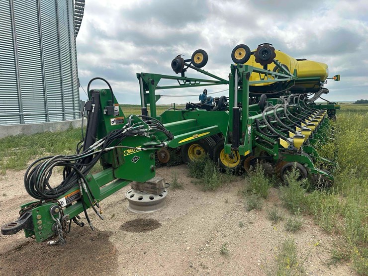 john-deere-db60-image-1