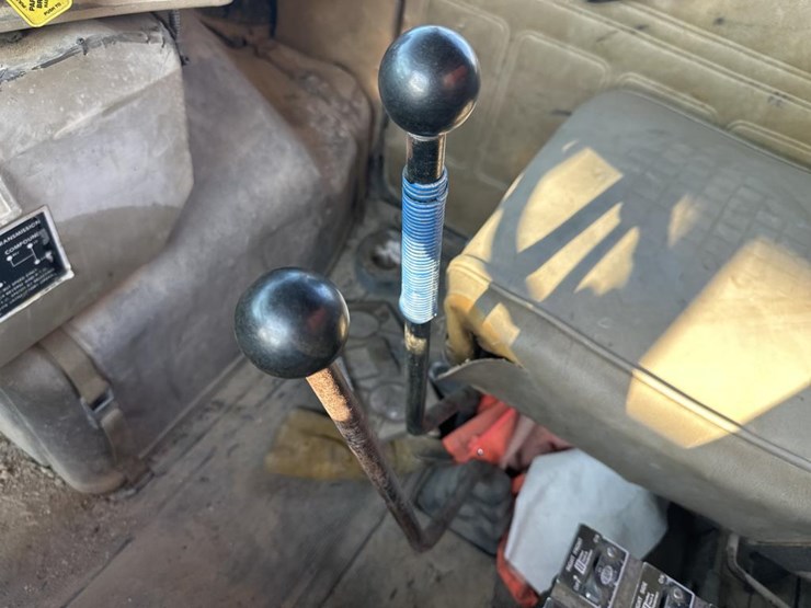 1986-mack-dm686sx-image-35