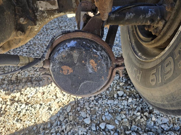2005-kenworth-t800-image-25