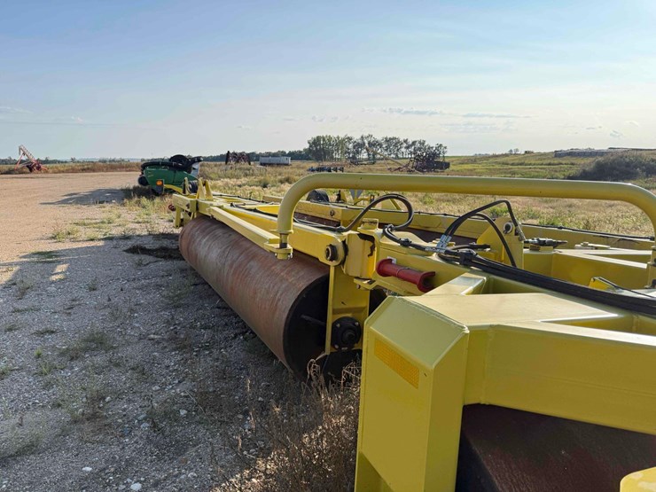 degelman-8000-landroller-image-5