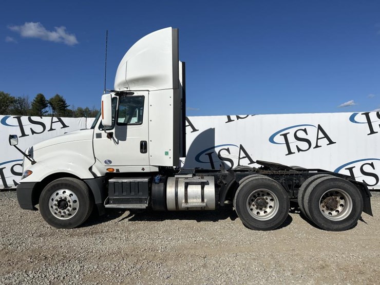 2017-international-prostar-image-2