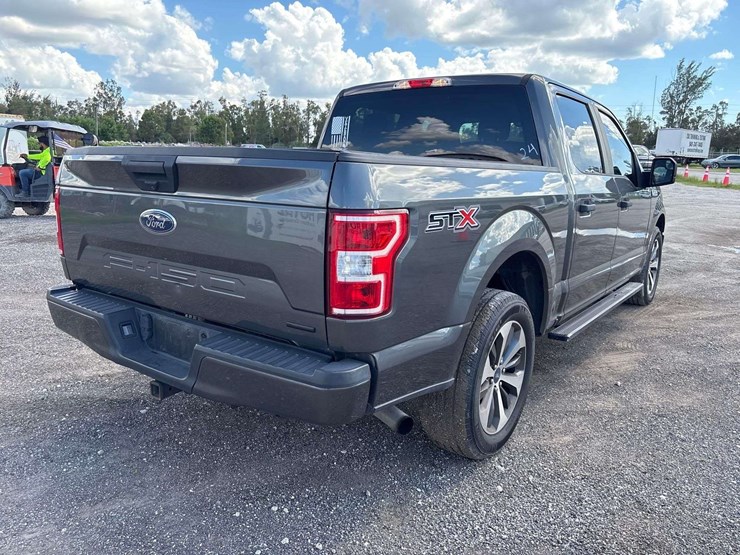 2020-ford-f150-image-3