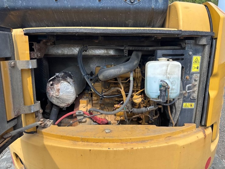 2014-caterpillar-303.5e-cr-image-17