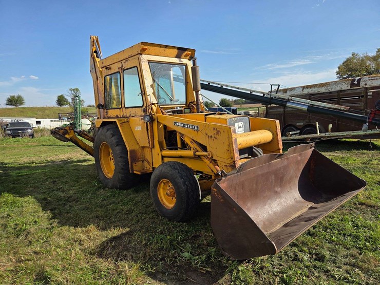 john-deere-510-image-12