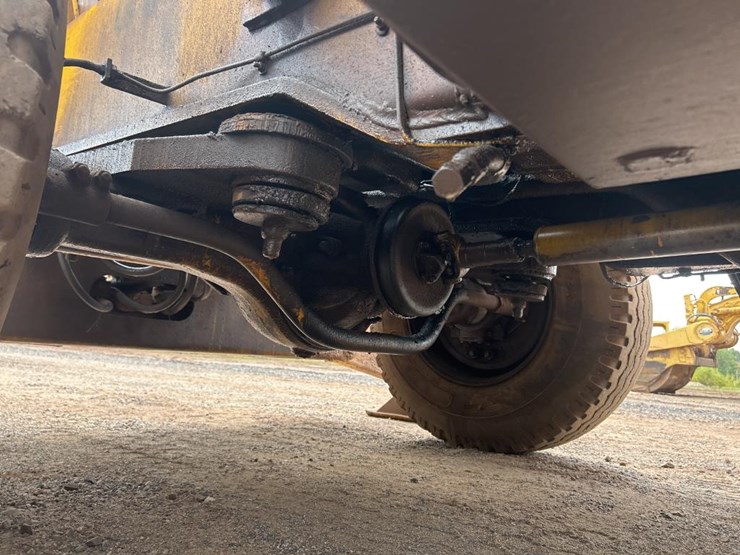 #1800-•-galion-2-stage-crane-truck-image-39
