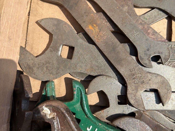 ji-case-wrench-collection-image-2