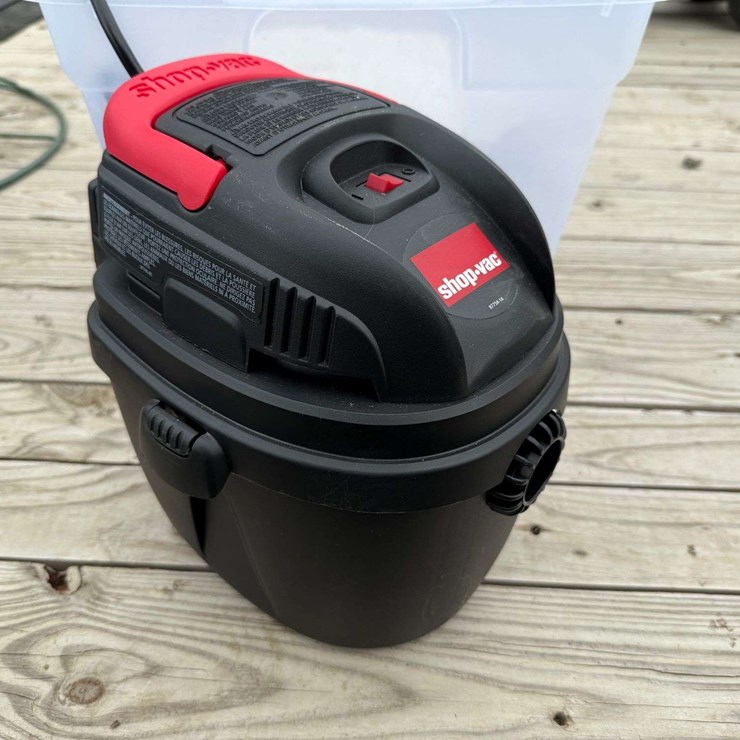 1.5 Gallon Shop Vac