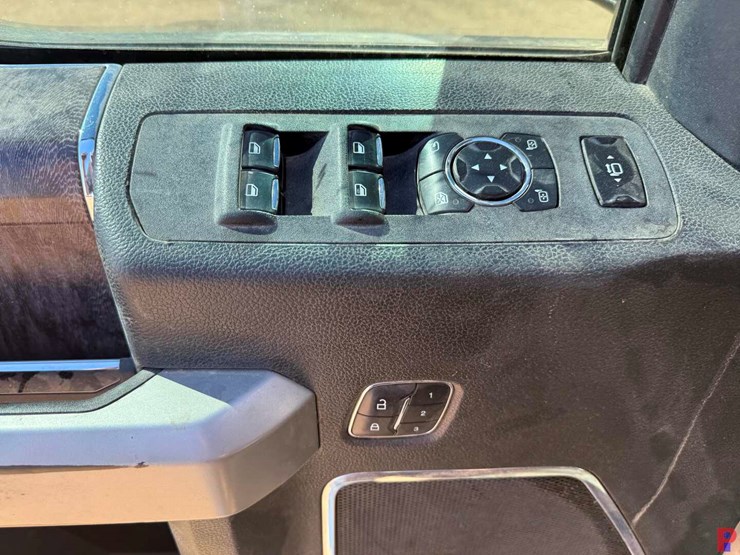 2018-ford-f350-image-19