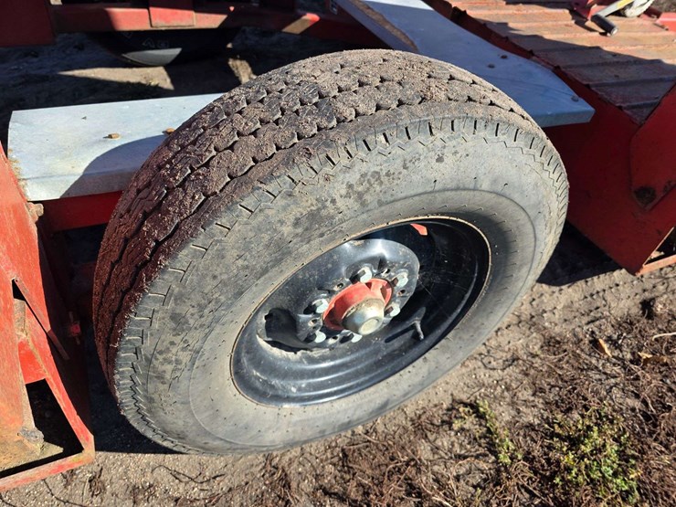 westfield-drive-over-pit,-15”-tires-on-6-bolt-rims-image-16