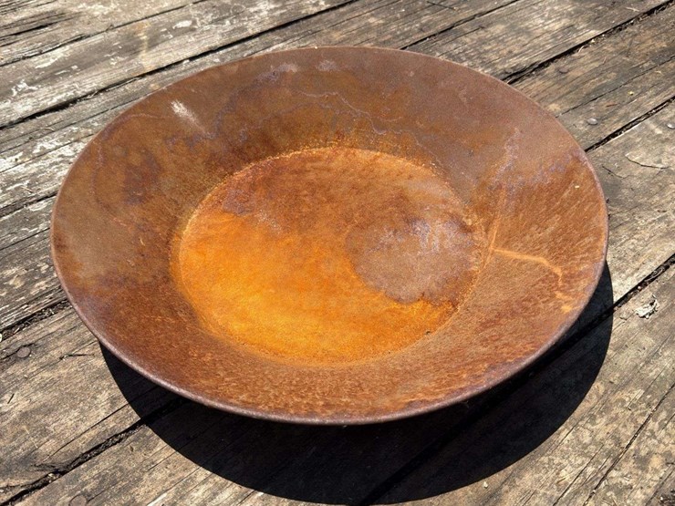 gold-sifting-pan-image-2