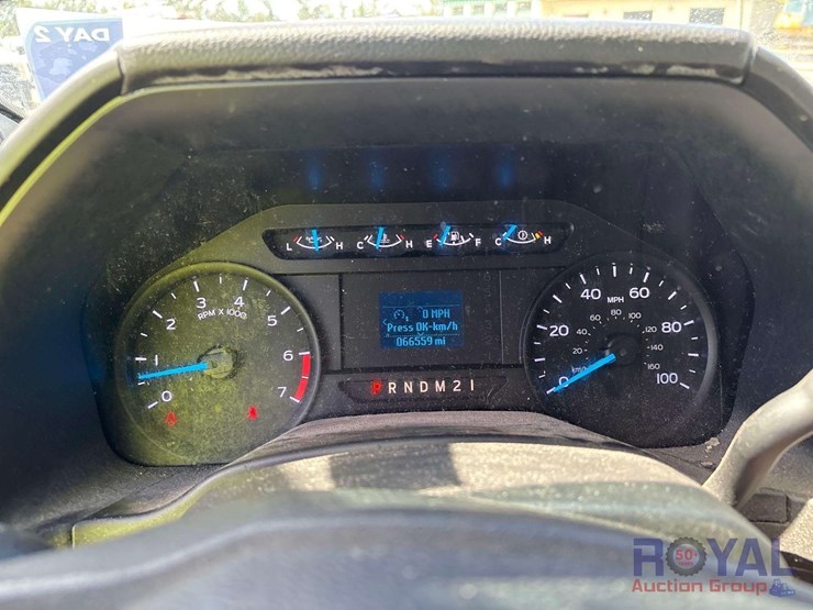2017-ford-f550-image-14