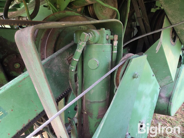 1975-john-deere-6600-image-18