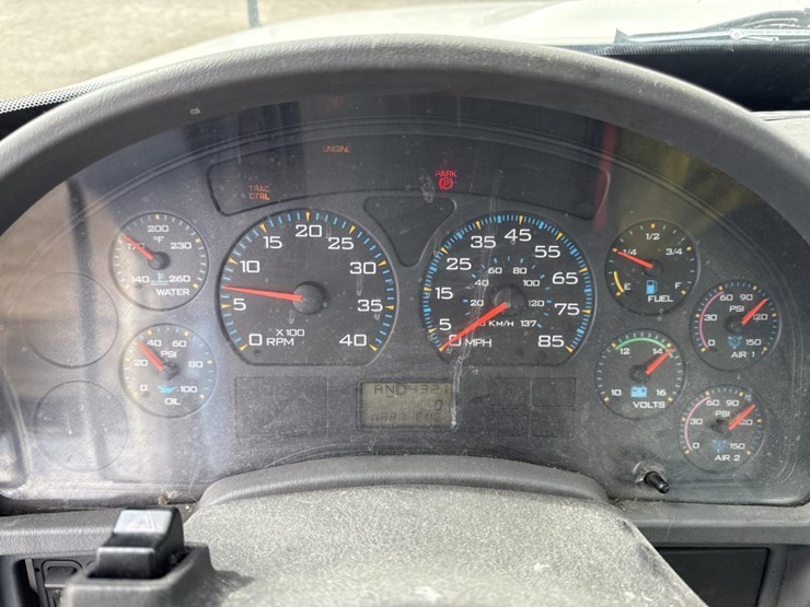 2007-international-durastar-4400-image-31