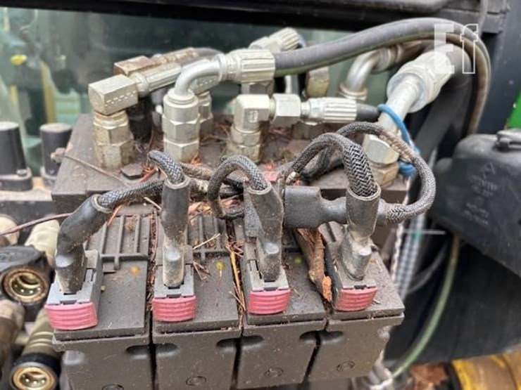 john-deere-5525-image-17