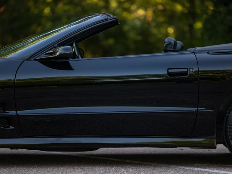 #2284-•-2002-pontiac-firebird-trans-am-convertible-image-40