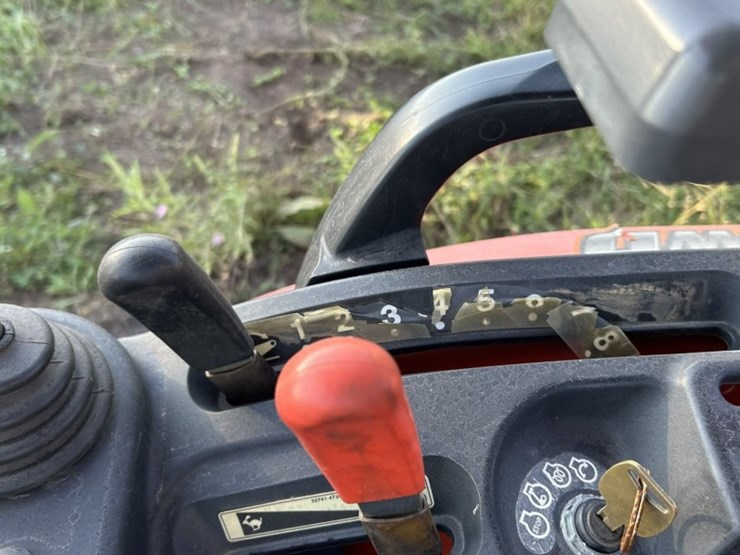 #2912-•-kubota-tl500-backhoe-tractor-image-44
