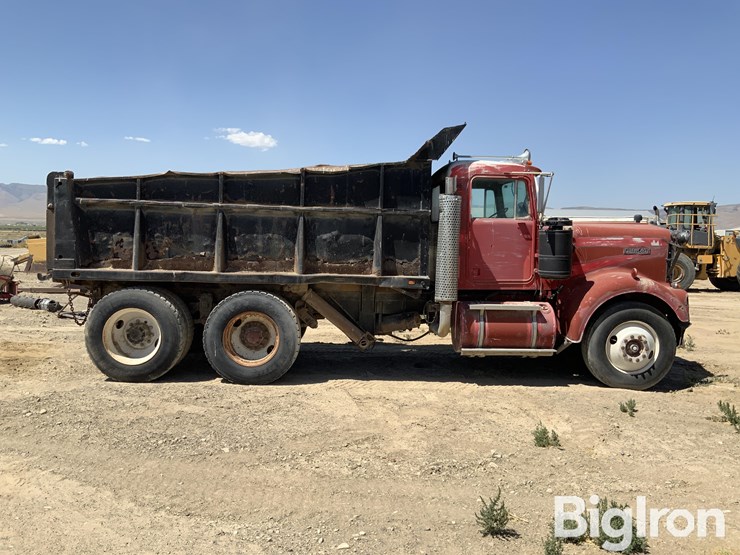 1974-kenworth-w900-image-4