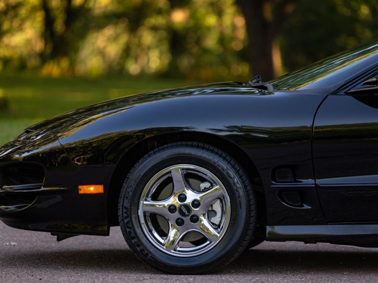 #2284-•-2002-pontiac-firebird-trans-am-convertible-image-39