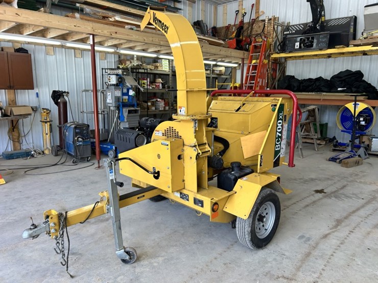 2024-vermeer-bc700xl-image-1