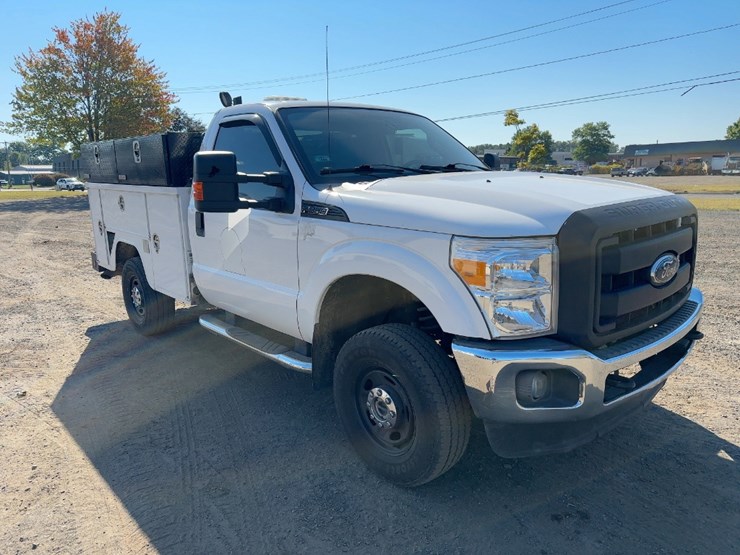 2012-ford-f350-xl-image-7